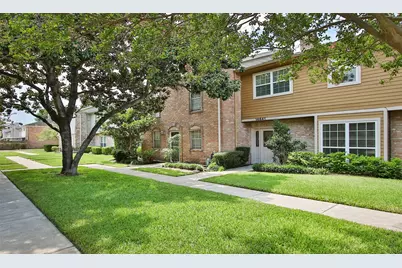 14641 Perthshire Road, Houston, TX 77079 - Photo 2