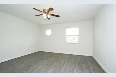 14641 Perthshire Road, Houston, TX 77079 - Photo 22