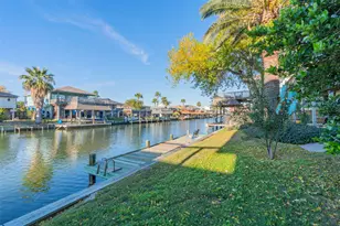 775 Marlin St, Bayou Vista, TX 77563 - Photo 32