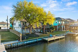 775 Marlin St, Bayou Vista, TX 77563 - Photo 2