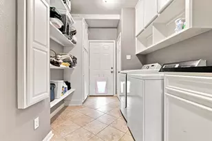 7210 Pine Dr, Alvin, TX 77511 - Photo 16