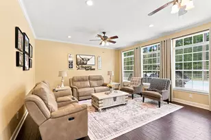 7210 Pine Dr, Alvin, TX 77511 - Photo 8