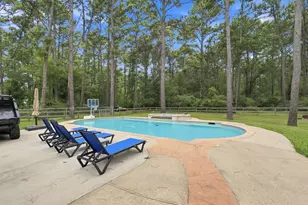 7210 Pine Dr, Alvin, TX 77511 - Photo 4