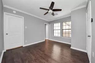 8226 Harding St, Houston, TX 77012 - Photo 14