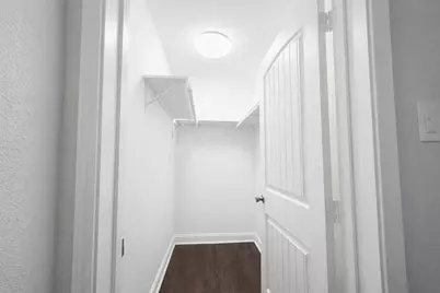 8226 Harding Street, Houston, TX 77012 - Photo 12