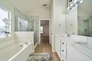 15806 Collinsville Dr, Tomball, TX 77377 - Photo 14