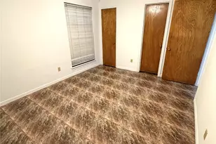 10618 Wolbrook St, Houston, TX 77016 - Photo 12