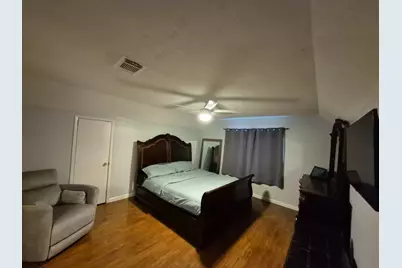 10911 Sageyork Dr, South Houston, TX 77089 - Photo 12