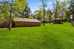 2214 Easley Cir, Huntsville, TX 77320 - Photo 26