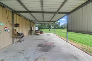 10704 Buls Rd, East Bernard, TX 77435 - Photo 8