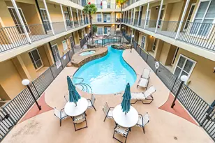 921 Marine Dr, Galveston, TX 77550 - Photo 20