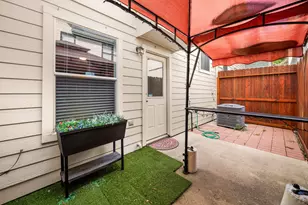 1818 Wheeler St, Houston, TX 77004 - Photo 26
