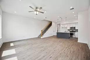 3504 Caplin St, Houston, TX 77026 - Photo 8