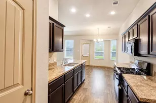 20419 Newcastle Ridge Ln, Katy, TX 77449 - Photo 4