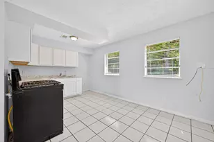 530 Branding Iron Ln, Houston, TX 77060 - Photo 14