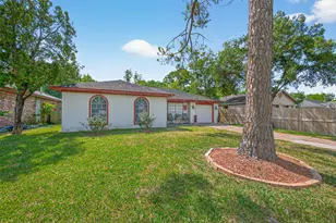 530 Branding Iron Ln, Houston, TX 77060 - Photo 2