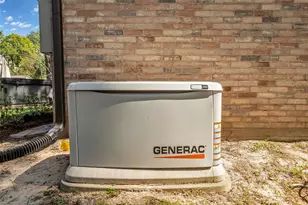 2019 Laurel Springs Ln, Houston, TX 77339 - Photo 32