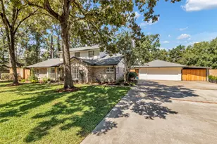 2019 Laurel Springs Ln, Houston, TX 77339 - Photo 2
