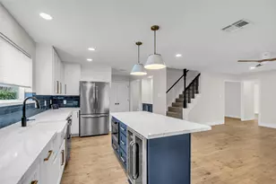 2019 Laurel Springs Ln, Houston, TX 77339 - Photo 14