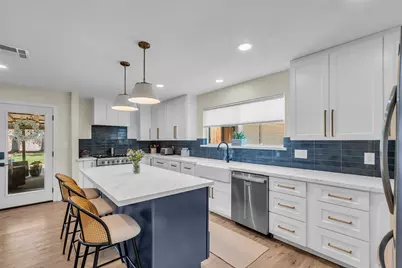 2019 Laurel Springs Lane, Houston, TX 77339 - Photo 8