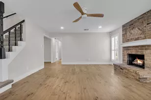 2019 Laurel Springs Ln, Houston, TX 77339 - Photo 10