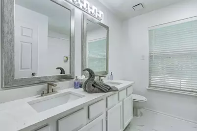 14 Dovetail Place, The Woodlands, TX 77381 - Photo 6