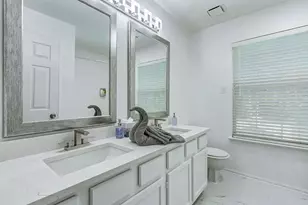 14 Dovetail Pl, The Woodlands, TX 77381 - Photo 6