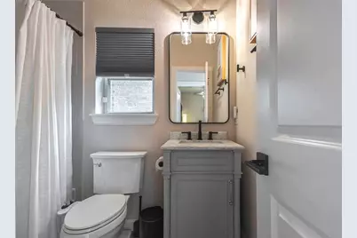 11005 Upland Forest Drive, Houston, TX 77043 - Photo 18