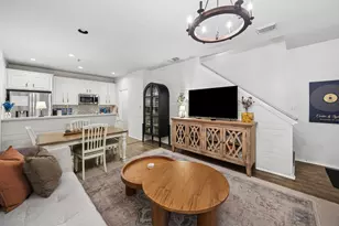3051 S Heights Hollow Ln, Houston, TX 77007 - Photo 4