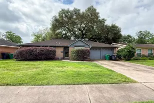 6007 Dryad Dr, Houston, TX 77035 - Photo 2