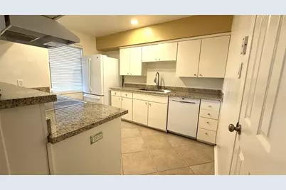 6007 Dryad Drive, Houston, TX 77035 - Photo 6