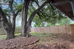 6007 Dryad Dr, Houston, TX 77035 - Photo 22