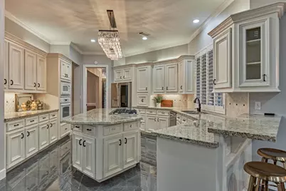 6515 Sussex Court, Spring, TX 77389 - Photo 12