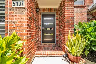 5107 Brett Dr, Pearland, TX 77584 - Photo 4