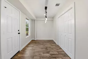 906 Creager St, Houston, TX 77034 - Photo 18