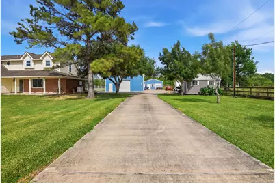 3625 County Road 36, Angleton, TX 77515 - Photo 22