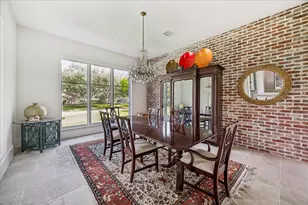 7 Hedwig Shadows Dr, Houston, TX 77024 - Photo 12