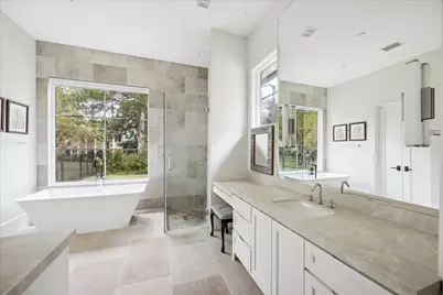 7 Hedwig Shadows Drive, Houston, TX 77024 - Photo 20