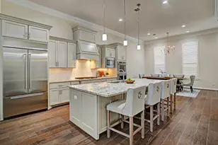 839 Dunleigh Meadows Ln, Houston, TX 77055 - Photo 8