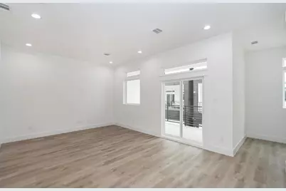 505 Schweikhardt Street, Houston, TX 77020 - Photo 4