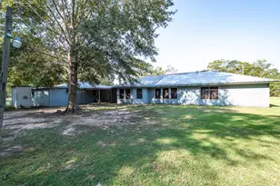 27 County Rd 3371, Cleveland, TX 77327 - Photo 34