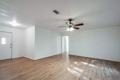 27 County Road 3371, Cleveland, TX 77327 - Photo 6