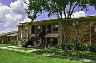 1301 W College St, Canton, TX 75103 - Photo 2