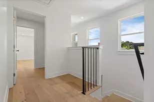 1011 W Cottage St, Houston, TX 77009 - Photo 36