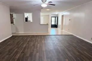 2728 Encino Ave, Bay City, TX 77414 - Photo 6
