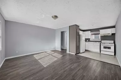 5110 Wilmington Street #4, Houston, TX 77033 - Photo 10