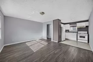 5110 Wilmington St, Houston, TX 77033 - Photo 10