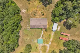 23419 Quiet Hollow Rd, Montgomery, TX 77356 - Photo 2