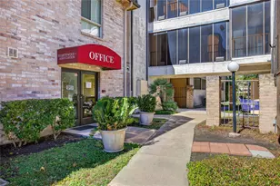 8527 Hearth Dr, Houston, TX 77054 - Photo 18