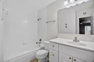 8527 Hearth Dr, Houston, TX 77054 - Photo 12